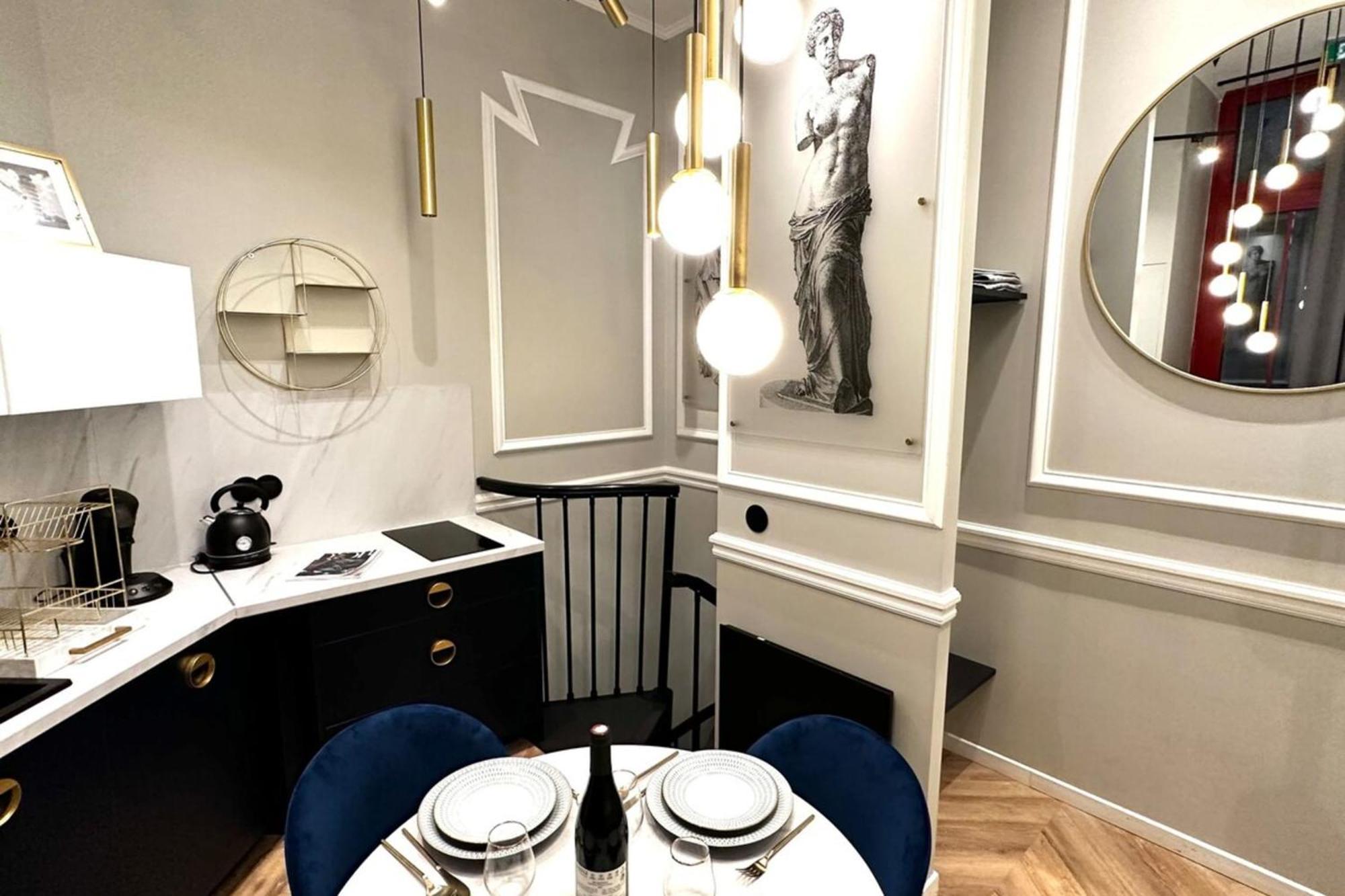 パリPalais Royal - Chez Lucasアパートメント エクステリア 写真